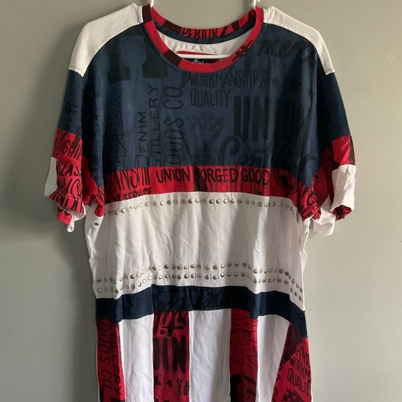 Men’s Graphic T-Shirt with Studs - Picture 1 of 3